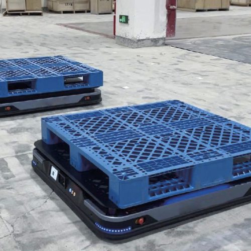 Dos robots latentes modelo iHB-LF con palets vacíos